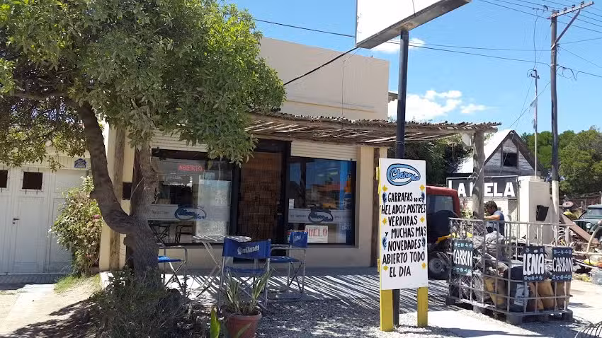 Panader&iacute;a y Confiter&iacute;a Claro Mar