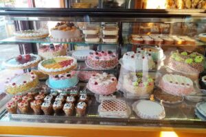 Panaderia Y Confitería Cremar