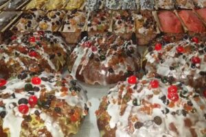 Panader&iacute;a y Confiter&iacute;a Delicias del Man&aacute;