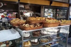 Panader&iacute;a y Confiter&iacute;a Don Luis