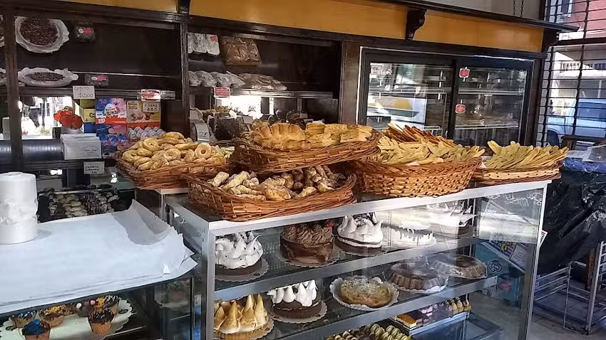 Panader&iacute;a y Confiter&iacute;a Don Luis