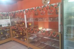 Panadería y confitería “El Delfin”