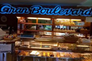 Panaderia y Confiteria Gran Boulevard