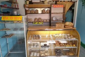 Panadería y Confitería “La Baguette”