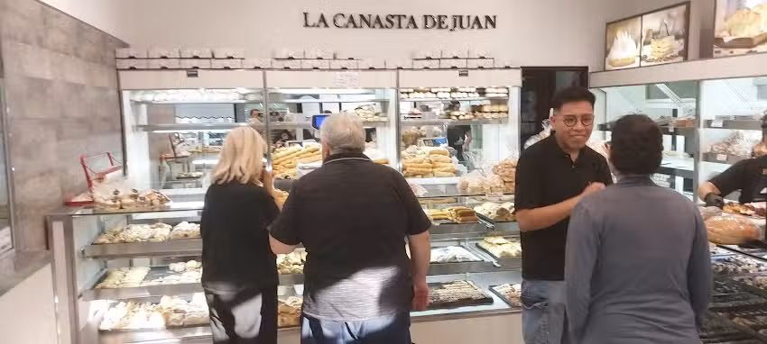 Panader&iacute;a y Confiter&iacute;a La Canasta de Juan