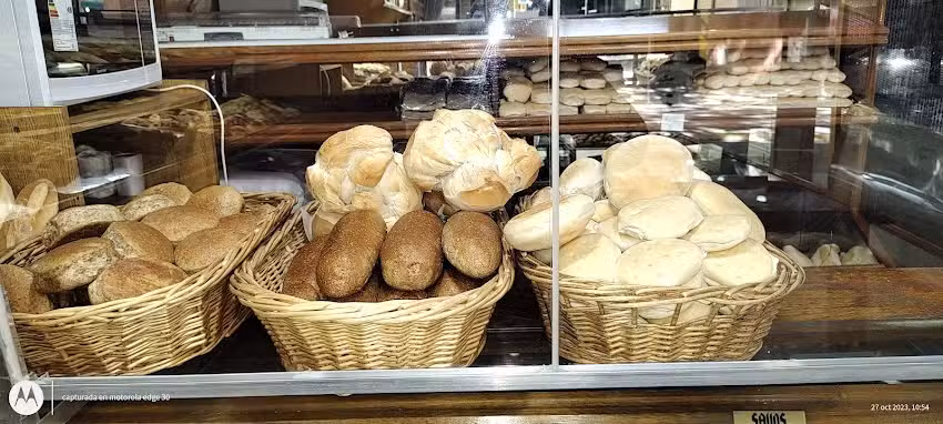 Panader&iacute;a y Confiter&iacute;a La Congreso