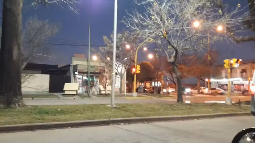 Panaderia y confiteria la delicia II