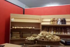 Panaderia y Confiteria La Espiga de Oro 2