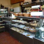 Panaderia y Confiteria la Familia