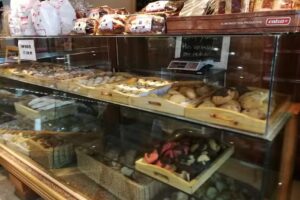 Panader&iacute;a y Confiter&iacute;a La Favorita