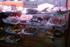 Panaderia Y Confiteria Las Flores