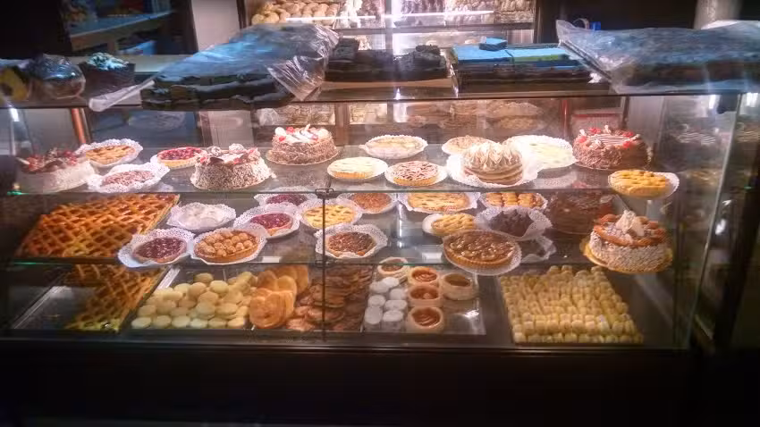 Panader&iacute;a y Confiter&iacute;a &ldquo;Las Mar&iacute;as&rdquo;