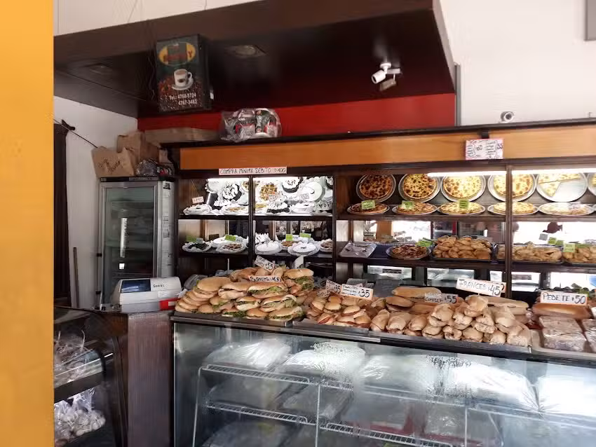 Panader&iacute;a y Confiter&iacute;a &ldquo;Miraflores&rdquo;