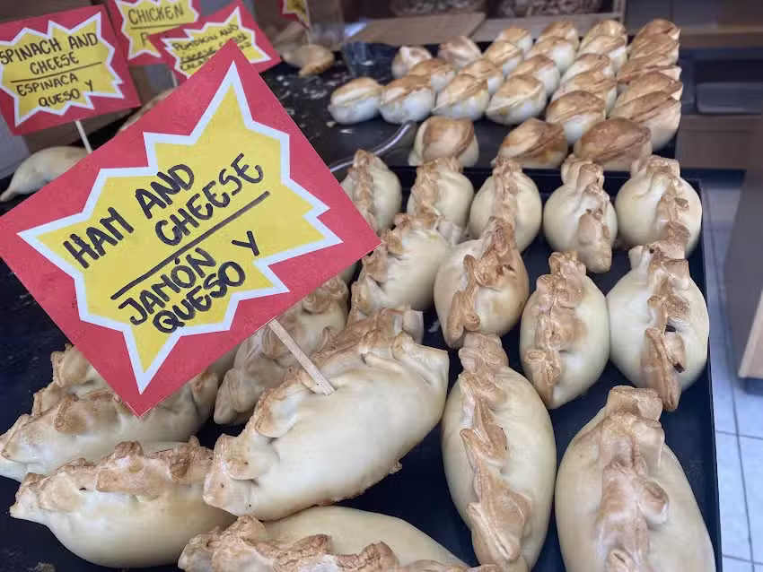 Panaderia y confiteria Que Rika