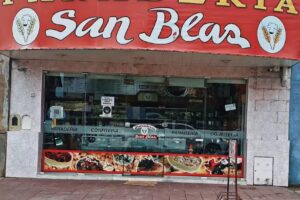 Panader&iacute;a Y Confiter&iacute;a San Blas Fundada Desde El A&Ntilde;O 1958