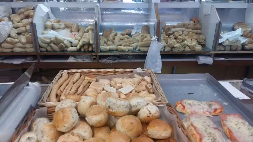 Panader&iacute;a y Confiter&iacute;a San Jos&eacute;.