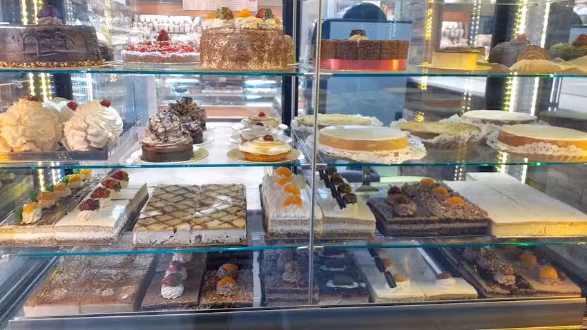 PANADER&Iacute;A Y CONFITER&Iacute;A SAN LORENZO