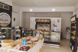 Panaderia y confiteria Santa Teresitas