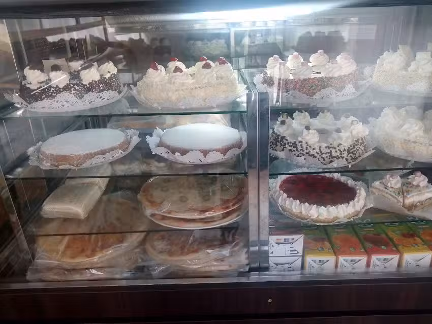 Panader&iacute;a y Confiter&iacute;a Trigal