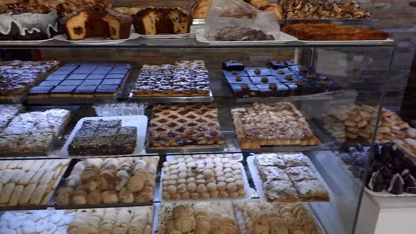 Panader&iacute;a y Confiter&iacute;a YONI