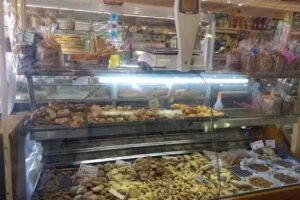 Panader&iacute;a y fiambrer&iacute;a