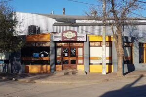 Panaderia y Masiteria Don Carlos