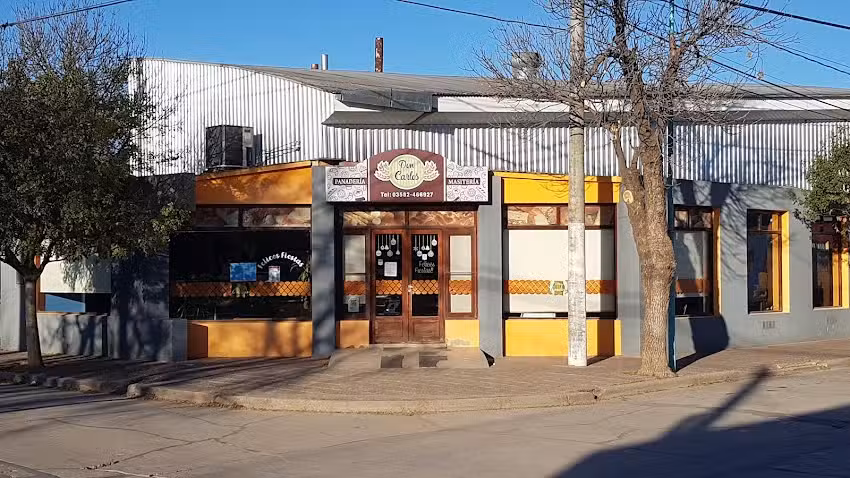 Panaderia y Masiteria Don Carlos