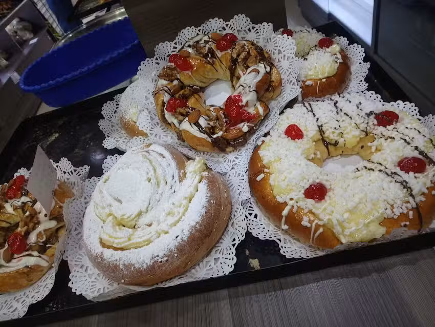 Panader&iacute;a y Pasteler&iacute;a Las Ma&ntilde;anitas