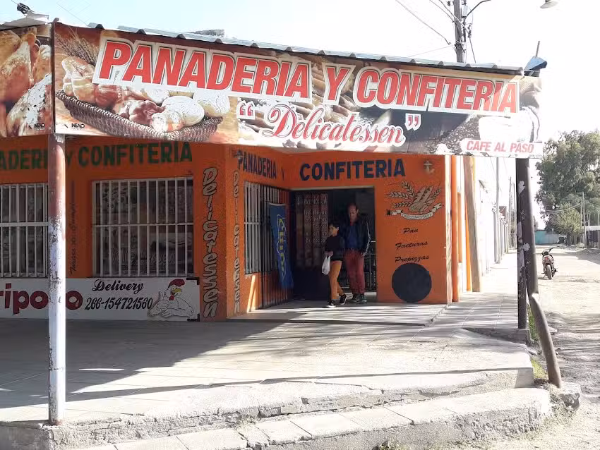 Panader&iacute;a y Rotiser&iacute;a Delicatessen