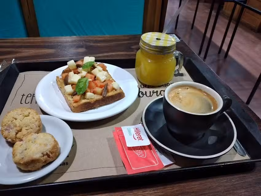 Papa Ramon Cafe y Hamburguesas