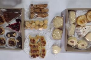 Pasteler&iacute;a artesanal y casa de te Reina mia