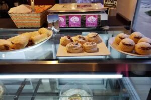 Pasteleria Y Cafe LS