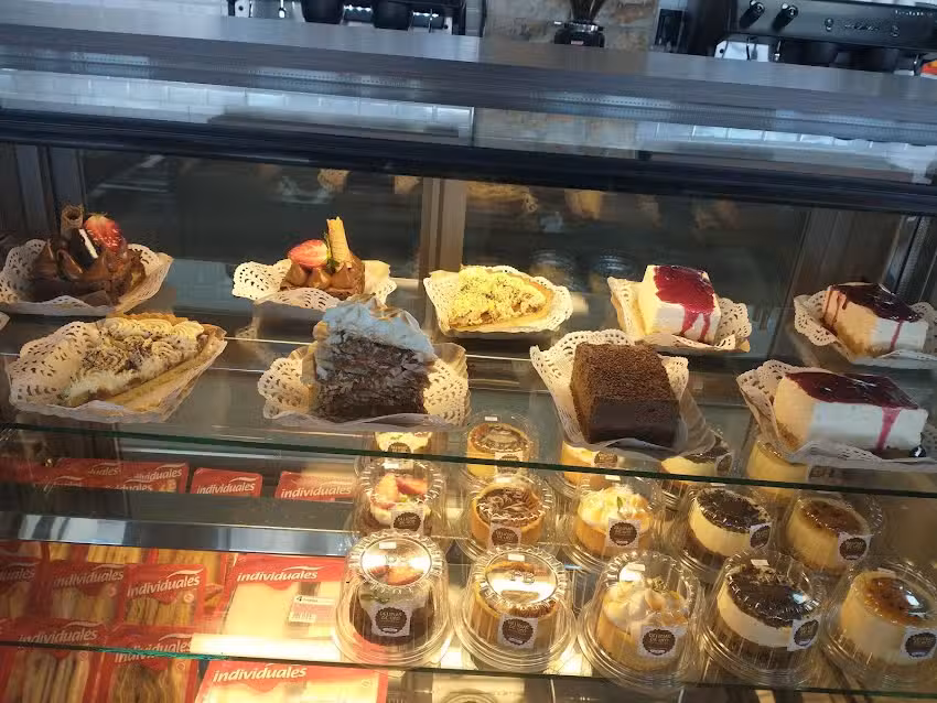 Pastelitos By Eliss Coll