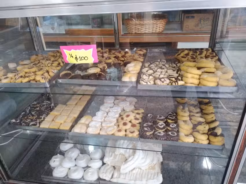 Santa Ana &ndash; Panader&iacute;a y Confiter&iacute;a