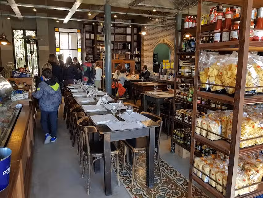 Sol de Patagonia Almac&eacute;n de Familia