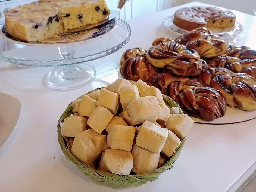 Urzula Pasteler&iacute;a y Casa de t&eacute;